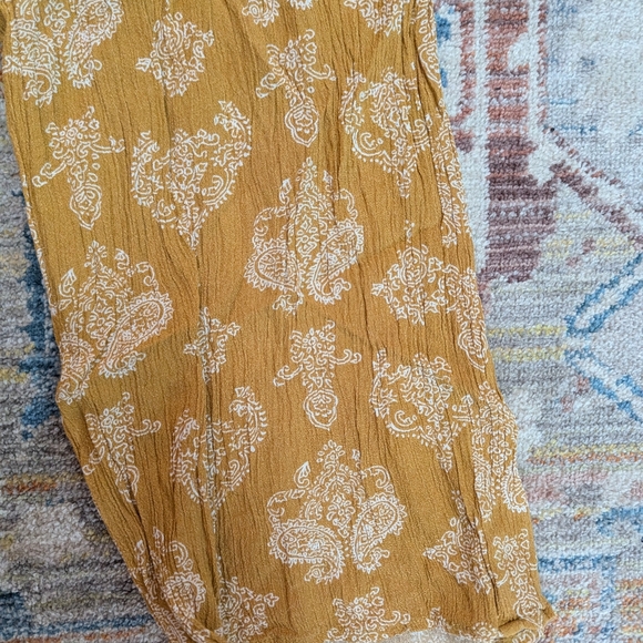 Mustard Floral Pants - Picture 2 of 3